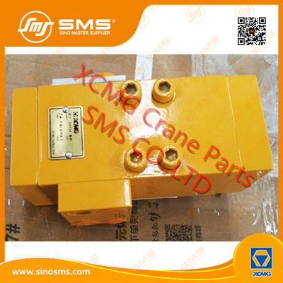 شراء 803000074 XCMG Crane Balance Valve 27 * 15 * 13CM ISO9001 التصنيع عبر الإنترنت