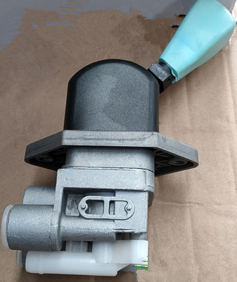 Sinotruk Howo T7H Truck Spare Parts Hand Brake Valve 711W52315-6183